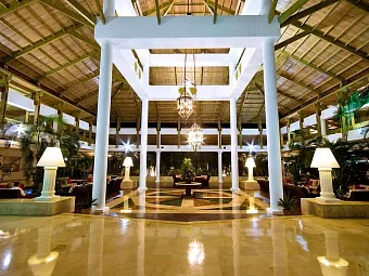 Холл отеля CATALONIA PUNTA CANA 5*