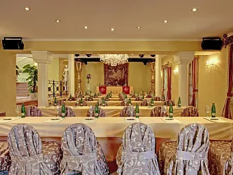 Отель ALCHYMIST GRAND HOTEL & SPA 5*