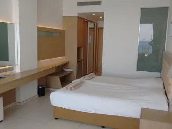 Отель VRISSAKI BEACH HOTEL 3*